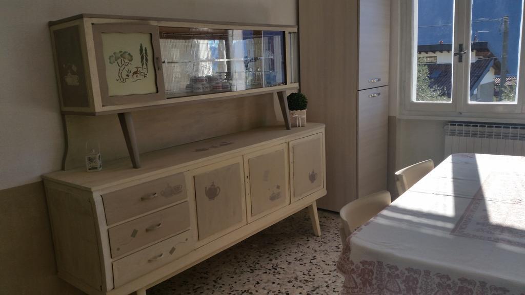 Apartment Iseo Lake Сале Маразино Стая снимка