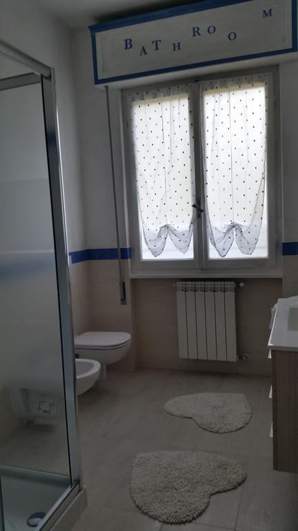 Apartment Iseo Lake Сале Маразино Стая снимка