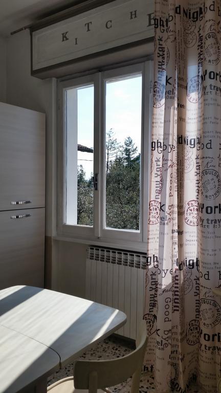 Apartment Iseo Lake Сале Маразино Стая снимка
